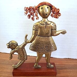 Country Crafts Tigaki Handmade Bronze Decorative Figurine on Wood Stand